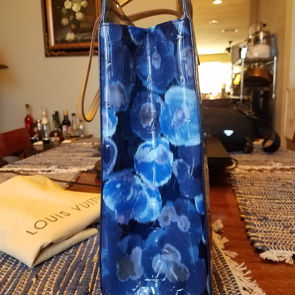 SOLD. Louis Vuitton Grand Bleu Floral Monogram Ver - Picture 7 of 15